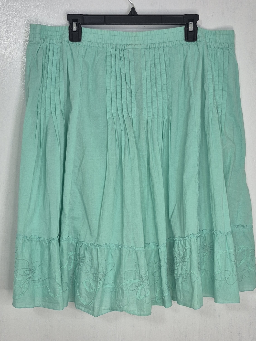 Lane Bryant Size 18/20  Embroidered Cotton Skirt
